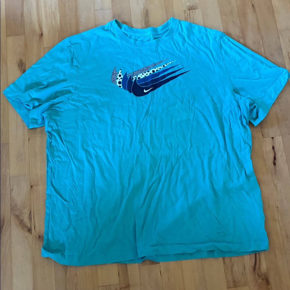 Nike Teal Graphic Tee